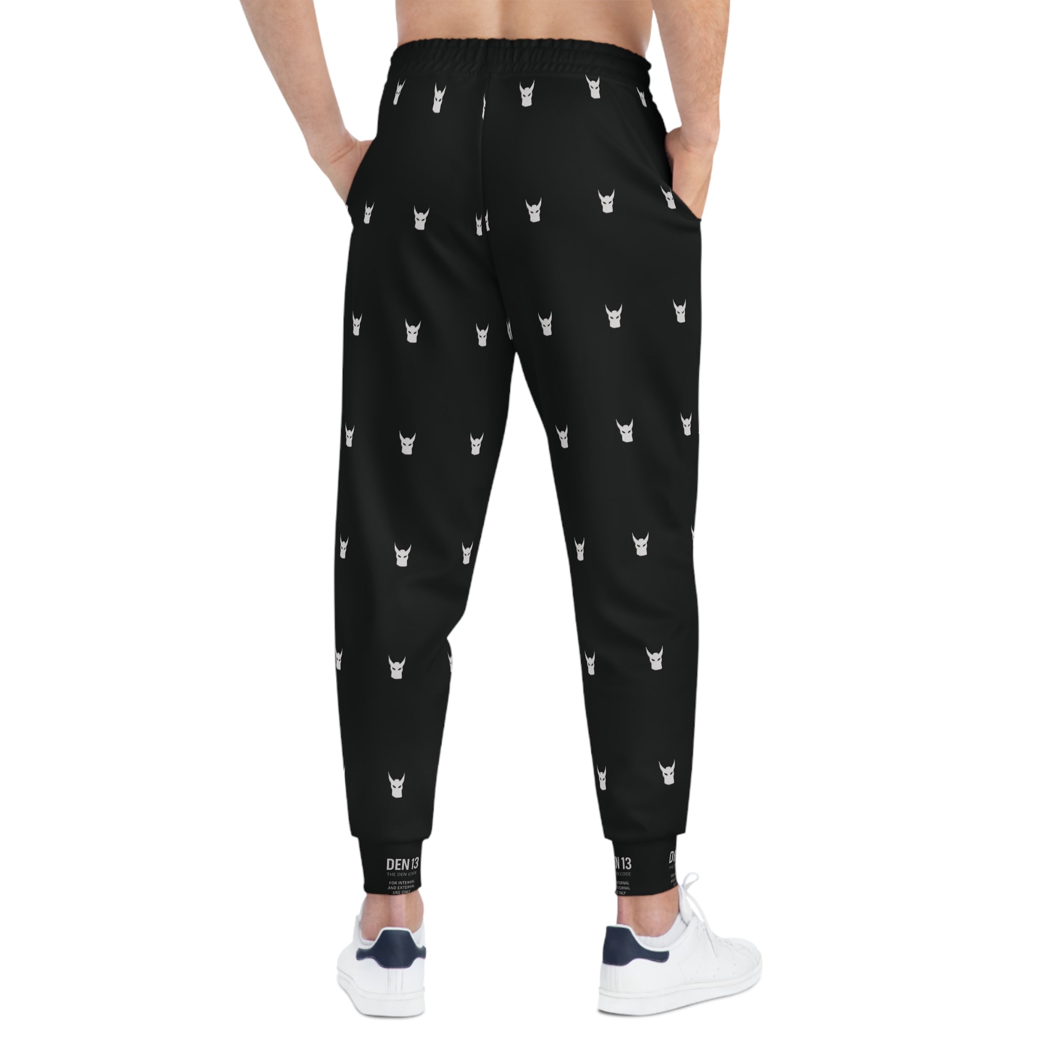 DEN 13 JOGGER - PANTS BLACK